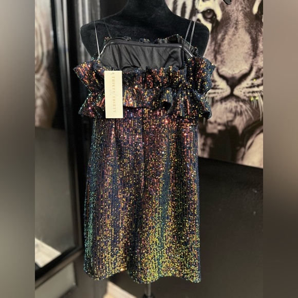 🔥NWT- THIRTY/THIRTY STUNNING SEQUIN MINI COCKTAIL DRESS SZ XS🔥 - Picture 8 of 14